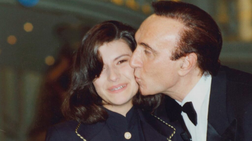 Il mondo dello spettacolo saluta Pippo Baudo: Laura Pausini, Antonella Clerici, Carlo Conti, e non solo, ricordano il gigante della tv italiana Vanity Fair Italia