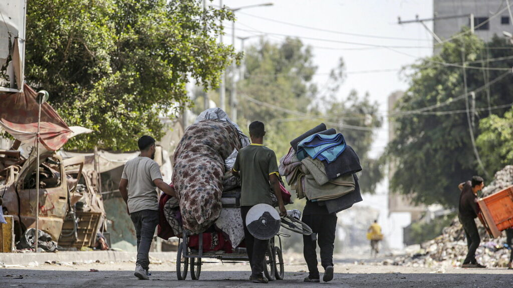 Israele accerchia Gaza City, 'uccisi in fila per il pane' - Notizie