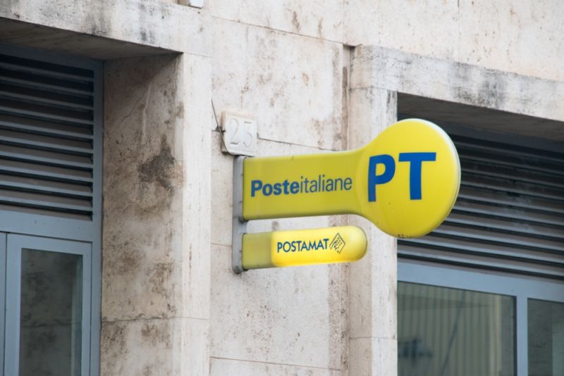 Italy postal service suspends shipment of packages to US amid tariff c Italy postal service suspends shipment of packages to US amid tariff c