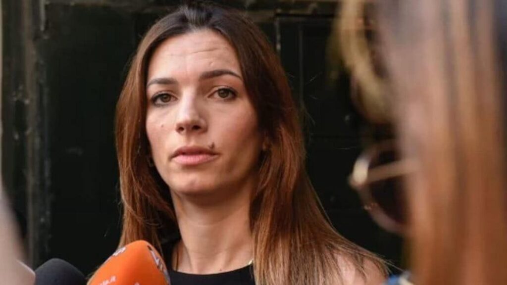 Lettera di minacce alla deputata M5S Baldino. Conte: “Vigliacchi, non ci intimorite” Lettera di minacce alla deputata M5S Baldino. Conte: “Vigliacchi, non ci intimorite”