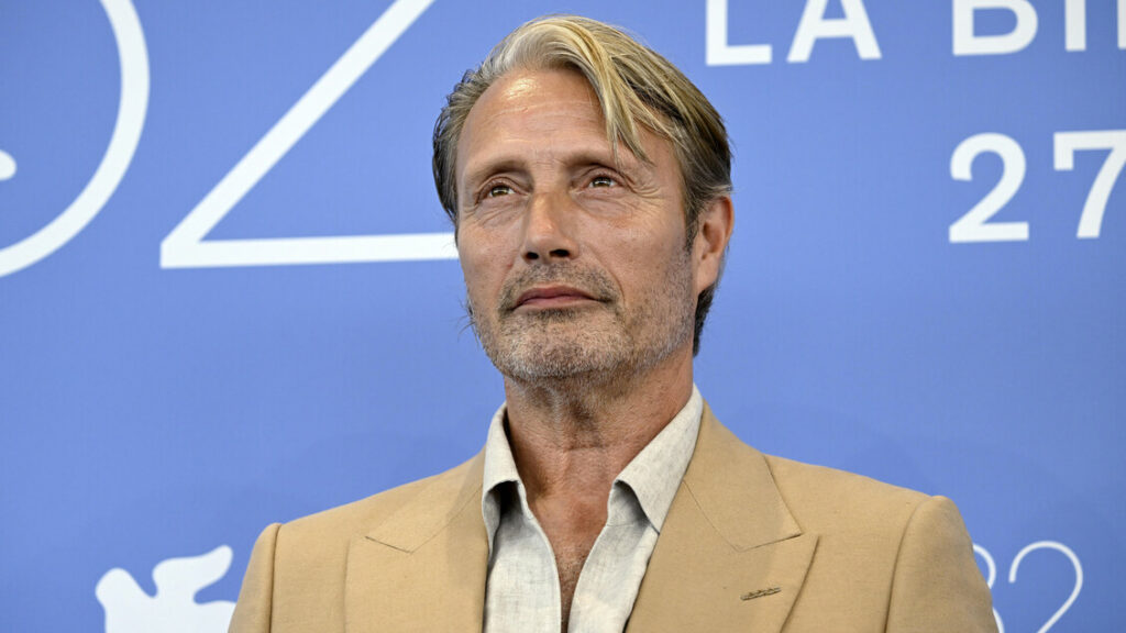 Mikkelsen, 'divento un adulto che ha ancora 5 anni' - Cinema