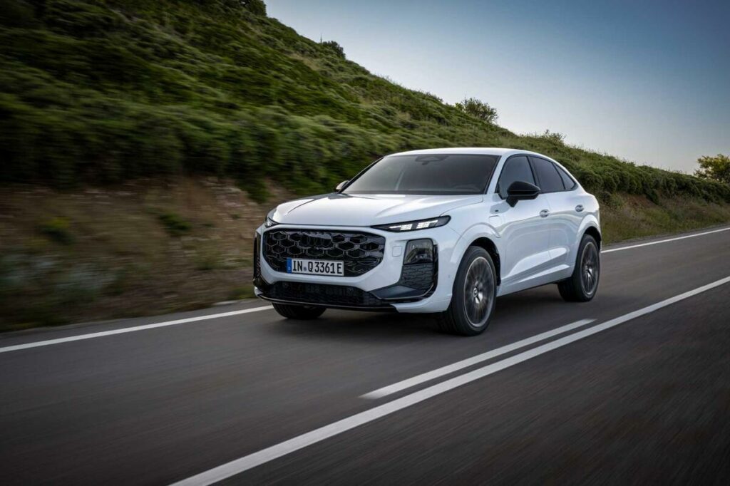 Nuova Audi Q3 Sportback, arriva la terza generazione: il SUV che si adatta ad ogni esigenza - News