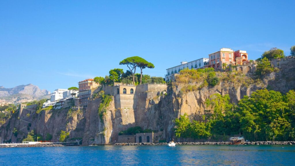 Prezzi salati per chi compra casa al mare in Italia Prezzi salati per chi compra casa al mare in Italia