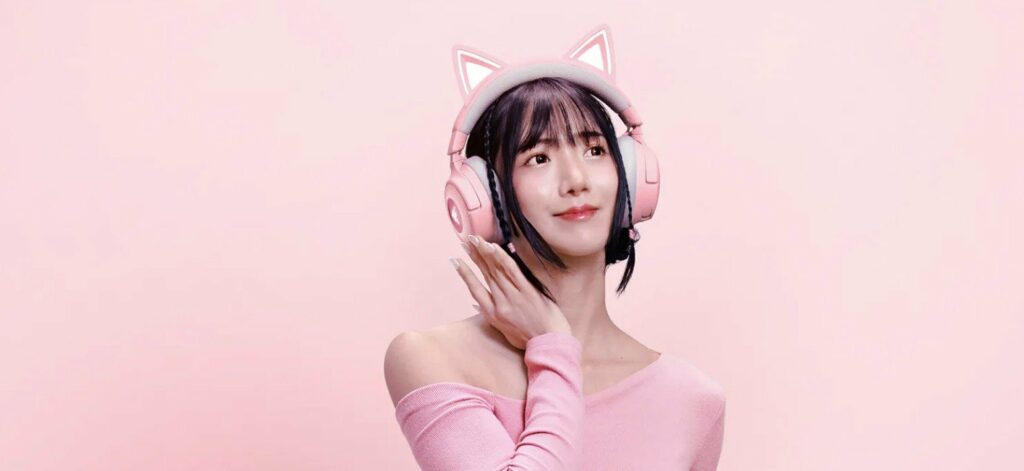 Razer Kraken Kitty V3, Tornano Le Cuffie Gaming con Le Orecchie da Gatto