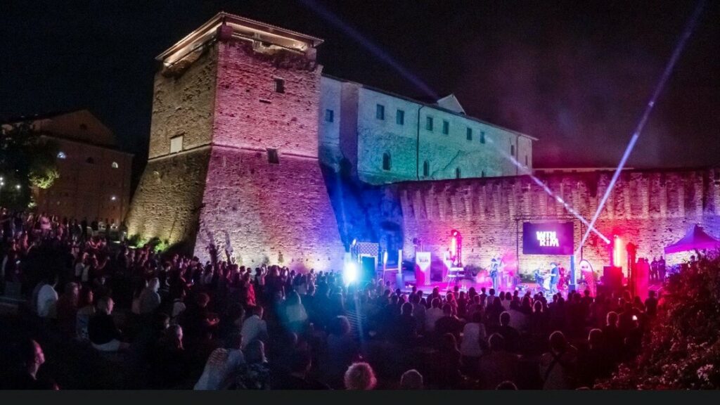 Rimini in musica con Dardust, Michele Bravi e centomilacarie - Musica