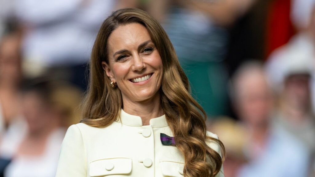 «Se curassi il look di Kate Middleton, come la vestiresti?». Ecco la domanda che abbiamo fatto ai celebrities stylist più importanti. E che cosa ci hanno risposto Vanity Fair Italia
