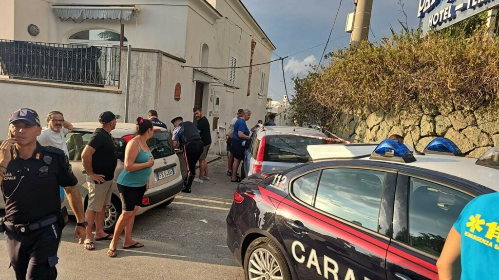 Sparatoria a Forio d’Ischia, tre morti e una donna ferita grave – Notizie Sparatoria a Forio d'Ischia, tre morti e una donna ferita grave - Notizie