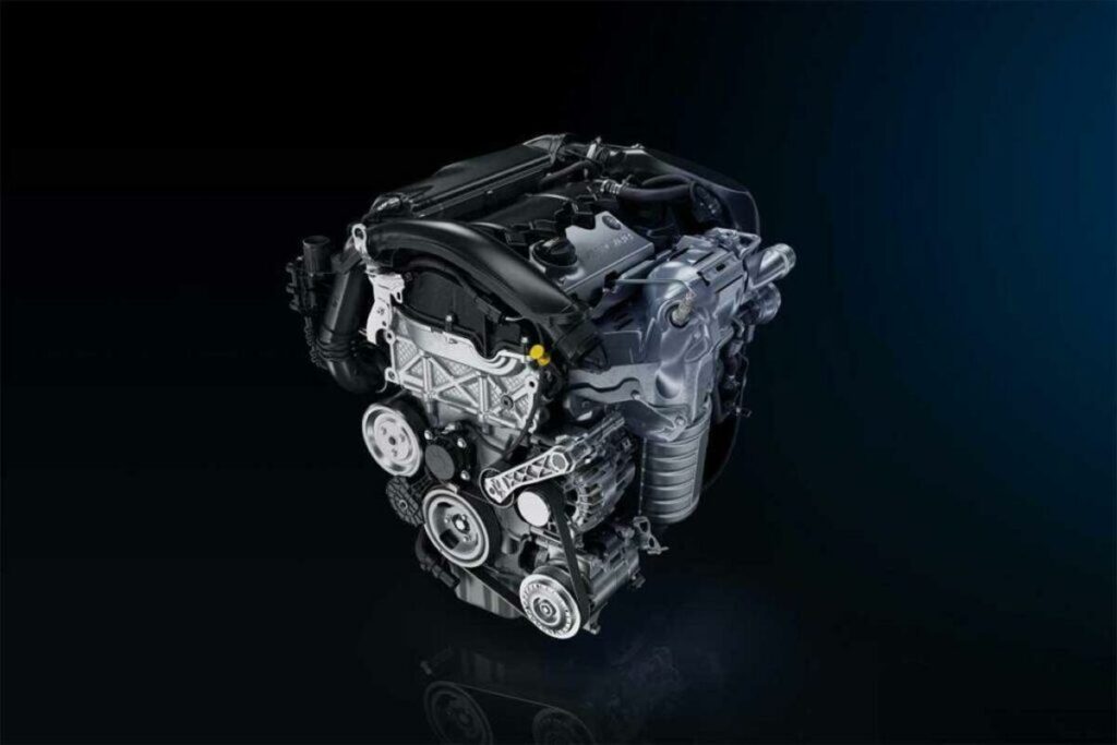 Stellantis svela il nuovo motore 1.6 turbo ibrido (4 cilindri): debutto sulla Jeep Cherokee 2026, attese applicazioni anche in Europa – News Stellantis svela il nuovo motore 1.6 turbo ibrido (4 cilindri): debutto sulla Jeep Cherokee 2026, attese applicazioni anche in Europa - News