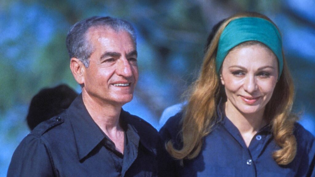 Tre mogli, miliardi all’estero e un addio da faraone: la vita e la fine di Mohammad Reza Pahlavi, ultimo scià di Persia