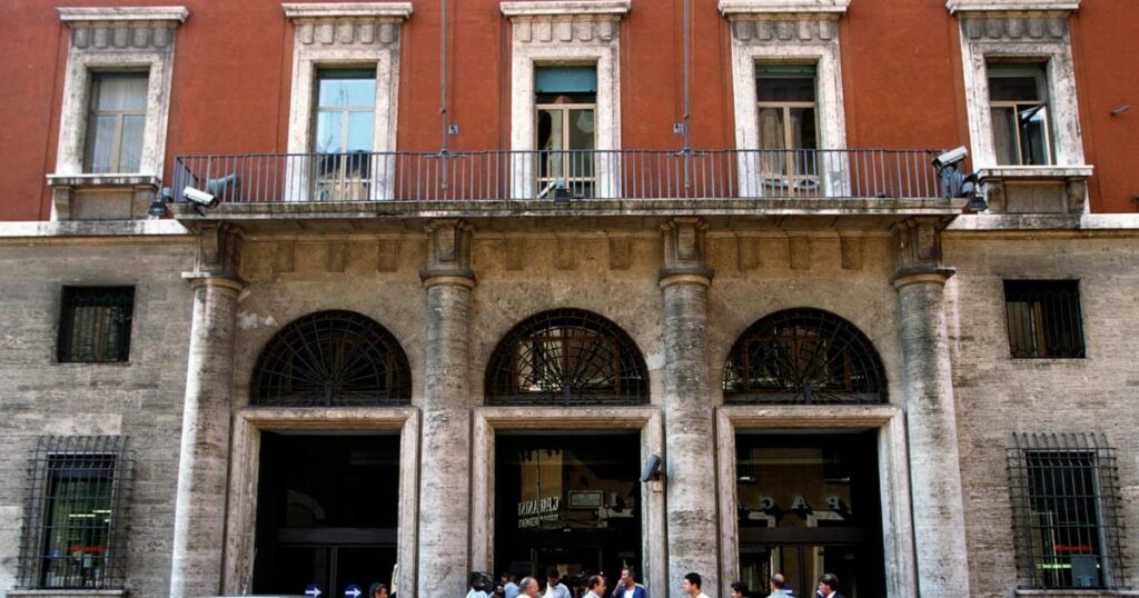 a breve l'apertura del cinque stelle Hyatt nella storica sede del Partito comunista