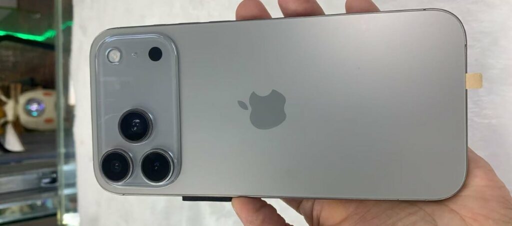 iPhone 17 pro deve ancora uscire, ma il clone con android è già in circolazione