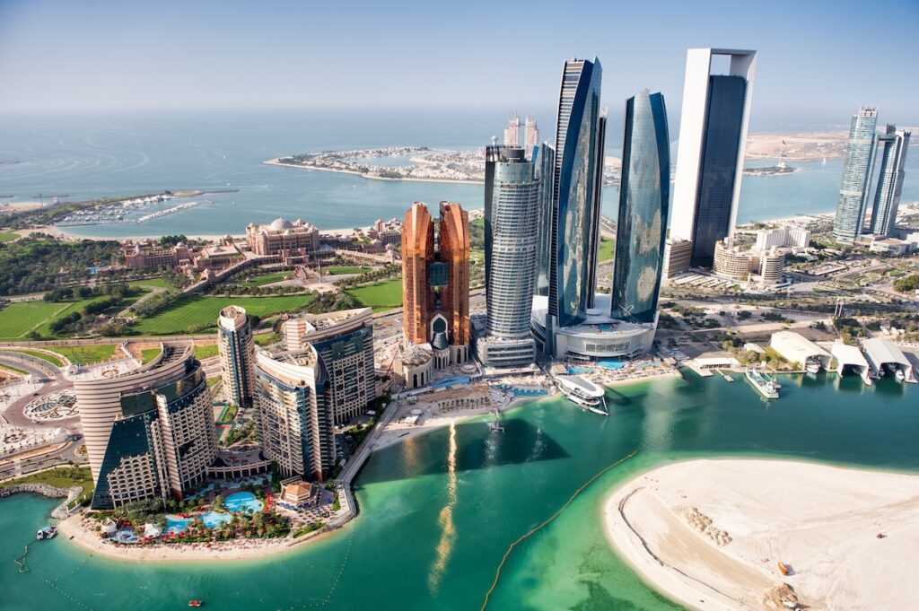 Abu Dhabi cosa vedere, cosa fare e dove mangiare| Dove Viaggi