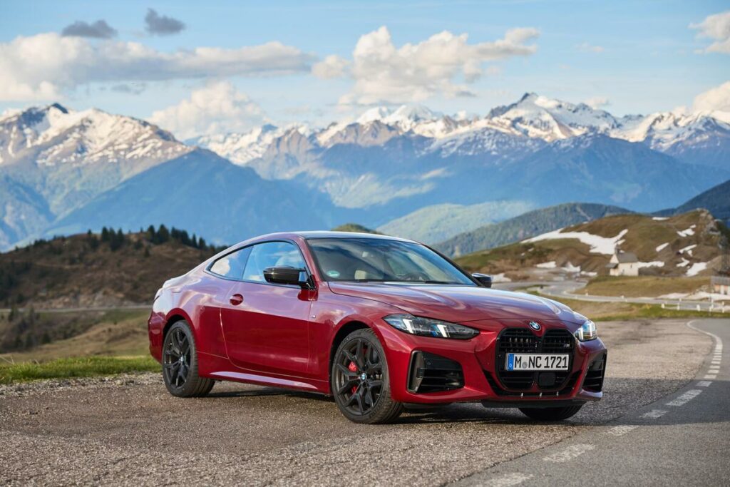 BMW autunno 2025: fino a 392 cv per le Serie M, nuovi fari laser e tecnologie smart – News BMW autunno 2025: fino a 392 cv per le Serie M, nuovi fari laser e tecnologie smart - News