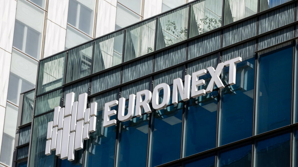 Borsa: l'Europa migliora, Milano +0,78% in attesa di Fitch - Notizie