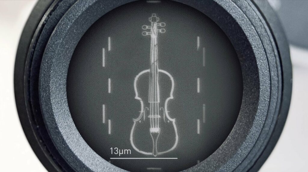 Dalla Loughborough University il Violino Microscopico Che Sfida La Tecnologia