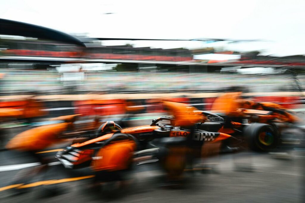 F1 2025, McLaren a un passo dal Mondiale Costruttori: a Baku può battere la Ferrari. Ecco di cosa ha bisogno - Formula 1