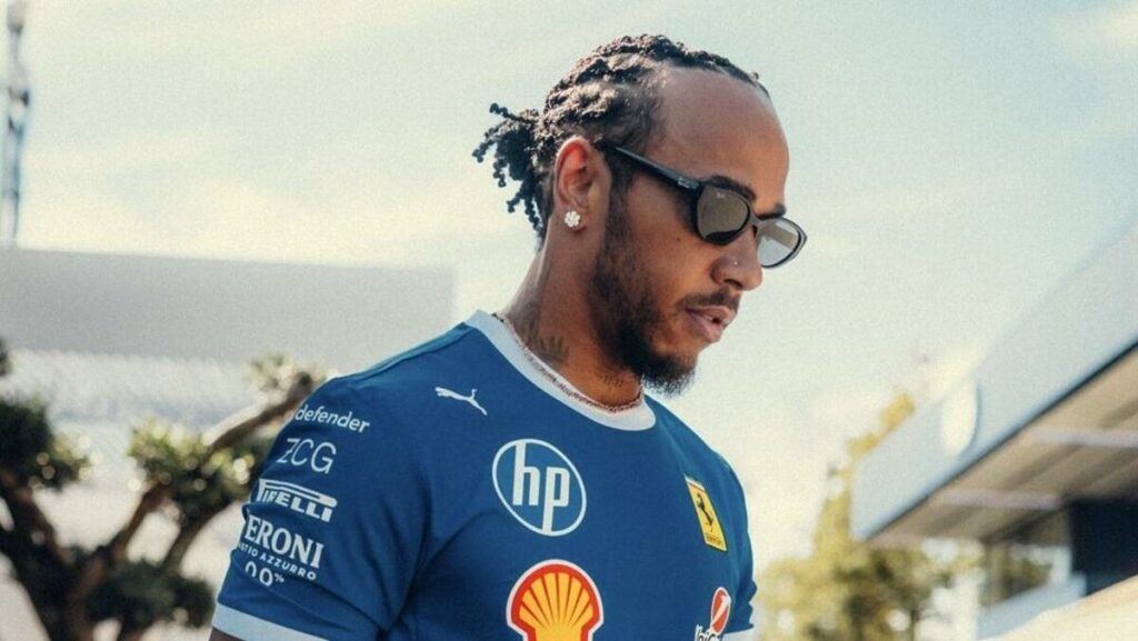F1. GP Italia, Hamilton emozionato per il primo Monza in Ferrari: “Un weekend speciale. Vincere? Sarà dura per la penalità ma darò tutto per i tifosi" - Formula 1