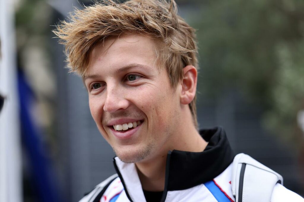 F1. Liam Lawson esclusivo: “Laurent Mekies? Capisce benissimo i piloti”. E su Verstappen e Antonelli dice… – Formula 1 F1. Liam Lawson esclusivo: “Laurent Mekies? Capisce benissimo i piloti”. E su Verstappen e Antonelli dice... - Formula 1
