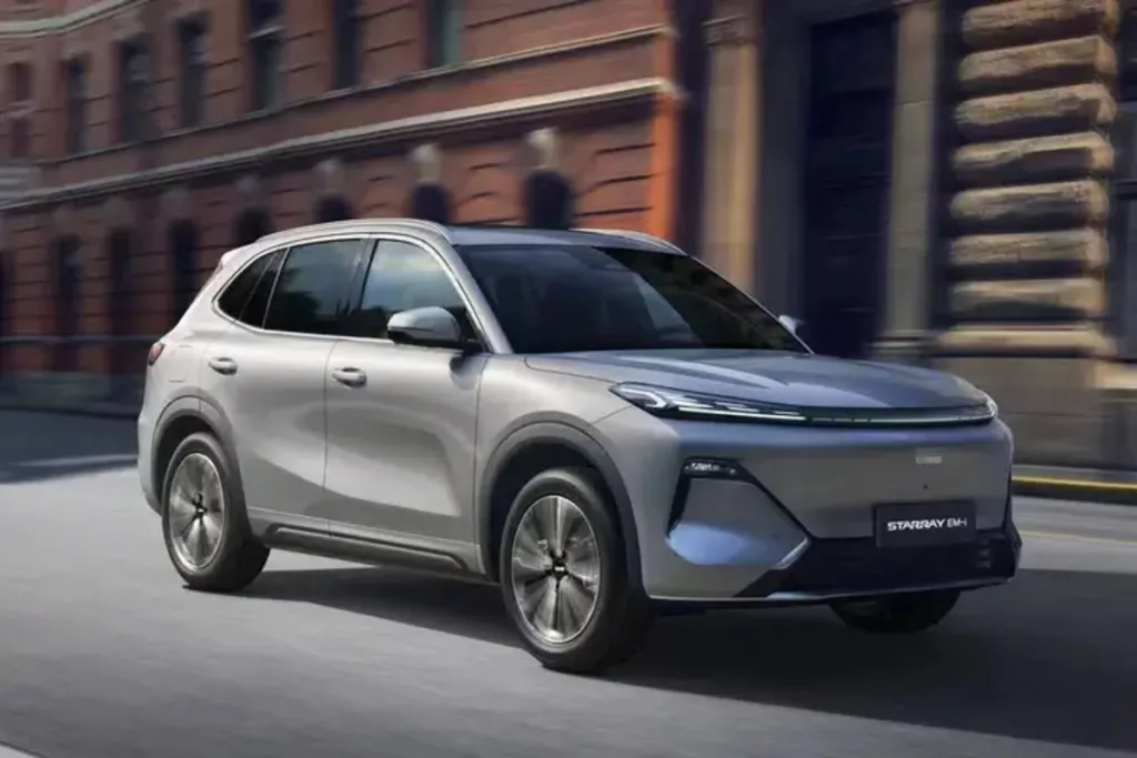 Geely sbarca in Italia: due SUV rivoluzionari da 34.900€ che sfidano Tesla e BMW - News