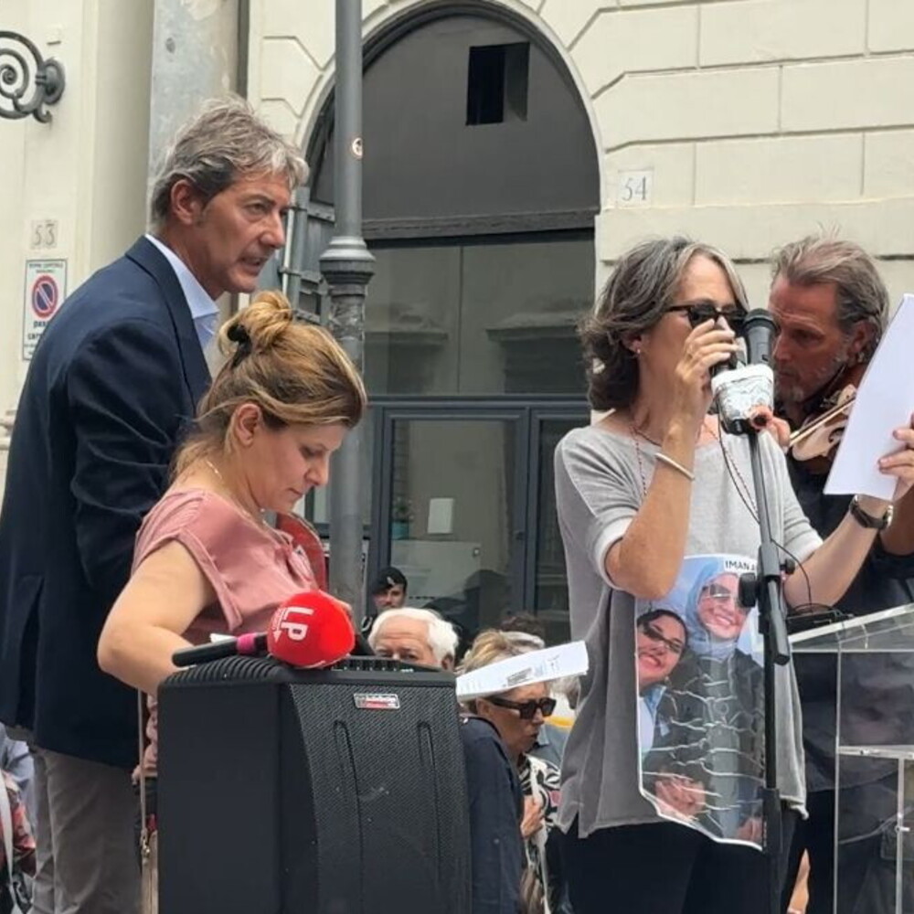 Giornalisti in piazza a Roma per i colleghi uccisi a Gaza (VIDEO) Giornalisti in piazza a Roma per i colleghi uccisi a Gaza (VIDEO)