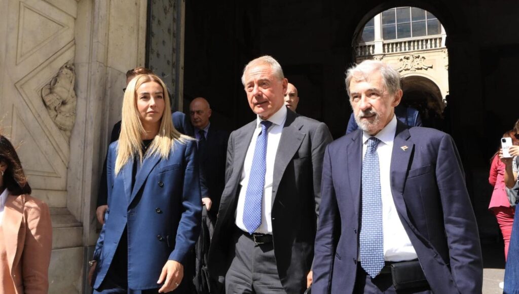 Il ministro Urso dopo incontro enti locali: “Genova ha detto sì a forno elettrico a ex Ilva” Il ministro Urso dopo incontro enti locali: “Genova ha detto sì a forno elettrico a ex Ilva”