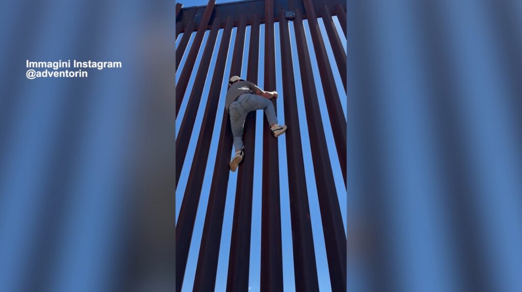 Influencer scalano il muro anti-migranti sul confine Usa-Messico: “È facile”. Indignazione e polemiche – Video