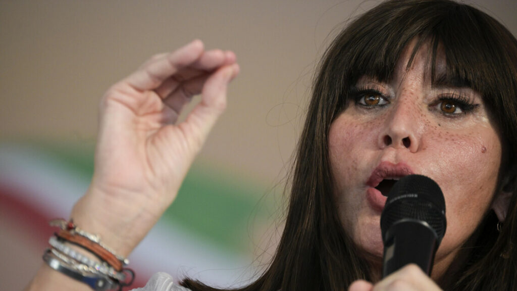 Ira della ministra Bernini, chiederà i danni per le occupazioni – Notizie Ira della ministra Bernini, chiederà i danni per le occupazioni - Notizie