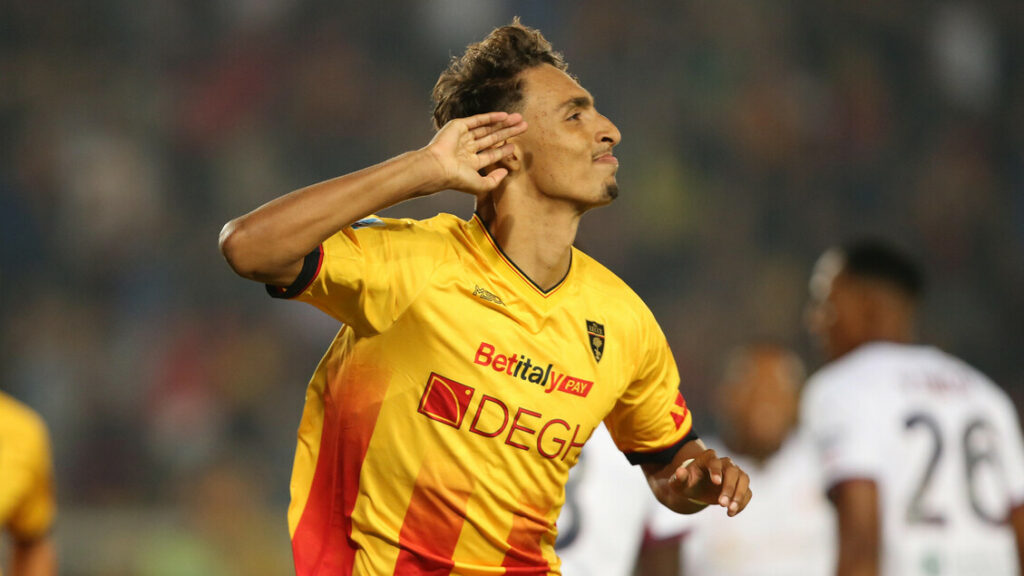 Lecce-Cagliari in campo 1-0 DIRETTA e FOTO - Calcio