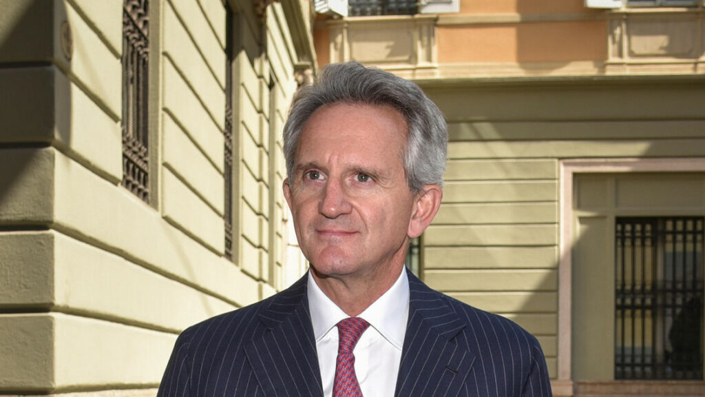 Nagel cede altre azioni di Mediobanca per oltre 21 milioni - Notizie