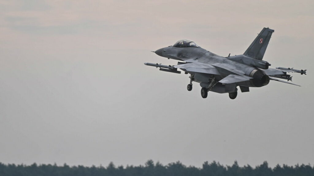 Nuovo allarme in Polonia, in volo i jet Nato. La Romania: 'Un drone russo ha violato lo spazio aereo' - Notizie