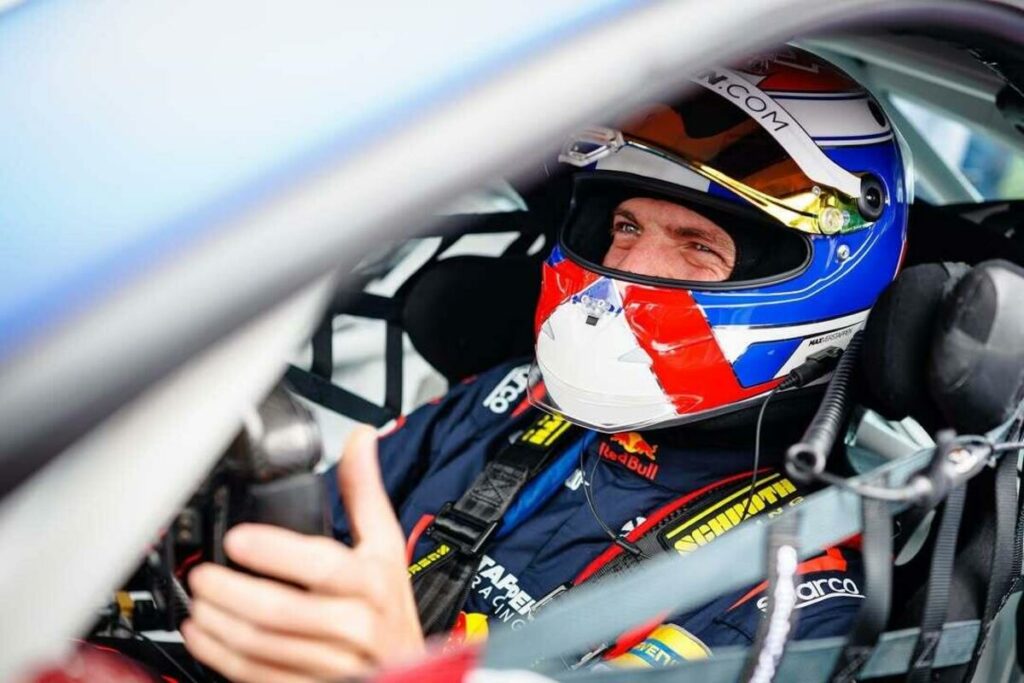Nürburgring preparati, Max Verstappen sta tornando: ecco quando e quale vettura guiderà al Nordschleife - Formula 1