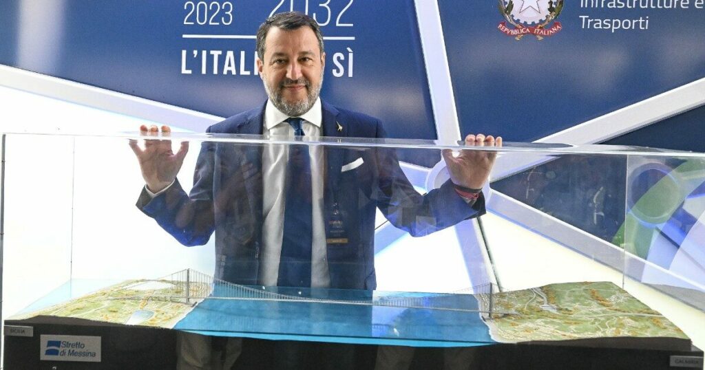 Ponte sullo Stretto come spesa militare Nato: gli Usa contro l’Italia Ponte sullo Stretto come spesa militare Nato: gli Usa contro l'Italia