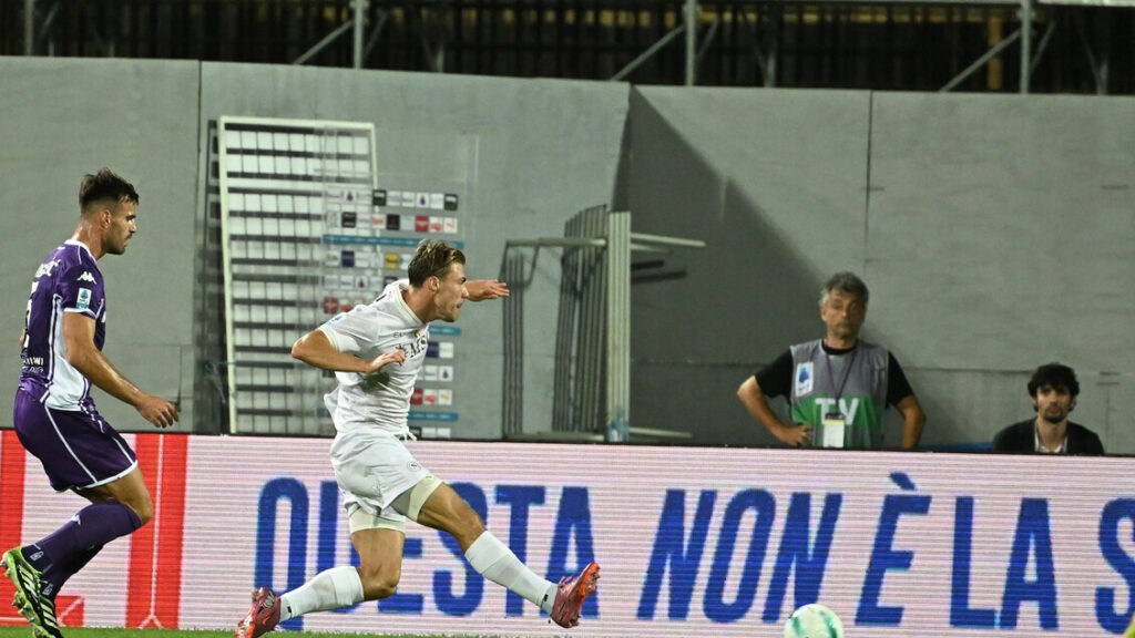 Serie A, in campo Fiorentina-Napoli LIVE - Calcio