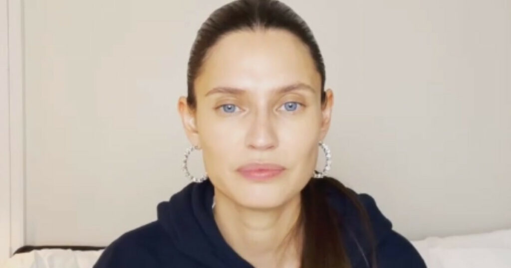 “Sono sparita dai social perché ero depressa… Le cure per il cancro sono andate bene ma la gratitudine non cancella la depressione, la complica”: parla Bianca Balti "Sono sparita dai social perché ero depressa... Le cure per il cancro sono andate bene ma la gratitudine non cancella la depressione, la complica": parla Bianca Balti