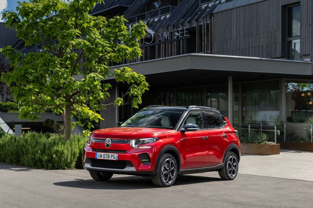 Stellantis, Citroen richiama delle C3 nel Regno Unito: rischio ai freni, scatta lo “stop drive” - News