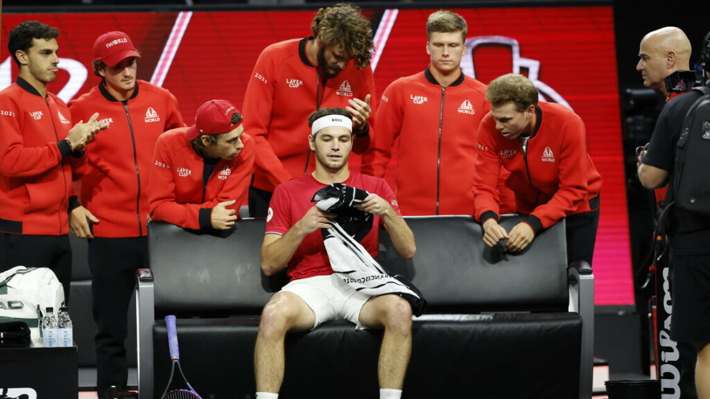 Tennis: Alcaraz non basta, il team mondo vince la Laver Cup – Tennis Tennis: Alcaraz non basta, il team mondo vince la Laver Cup - Tennis