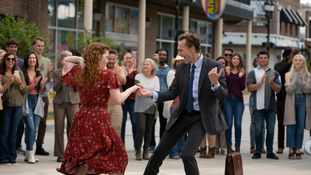 Tom Hiddleston, Life of Chuck, una magica vita qualunque - Cinema