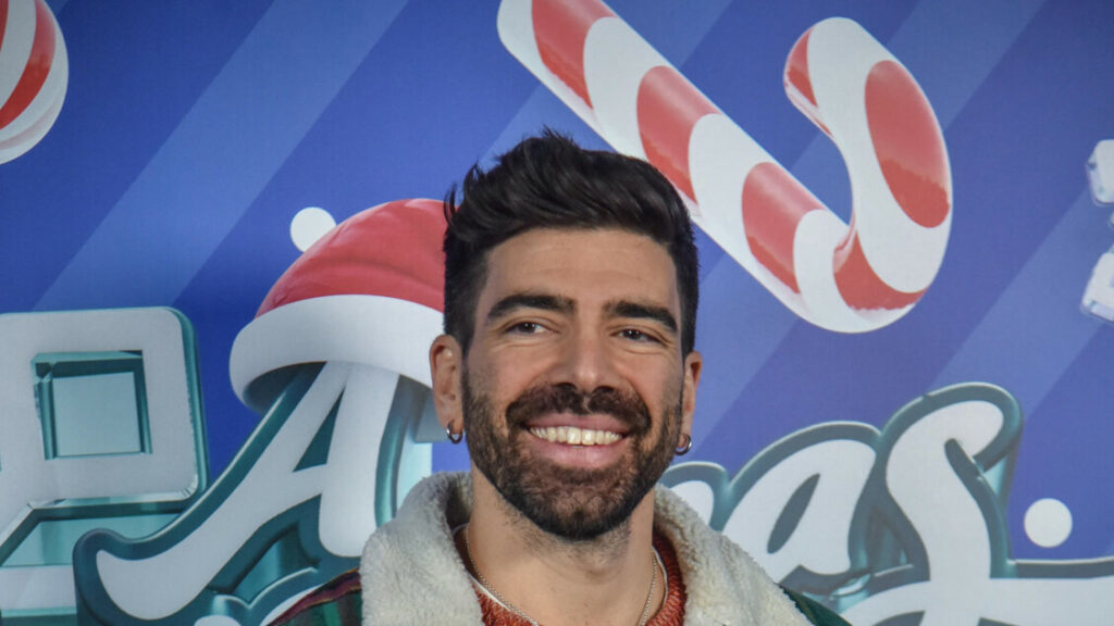 Carlo Conti, 'Gianluca Gazzoli condurrà Sanremo Giovani' - Tv