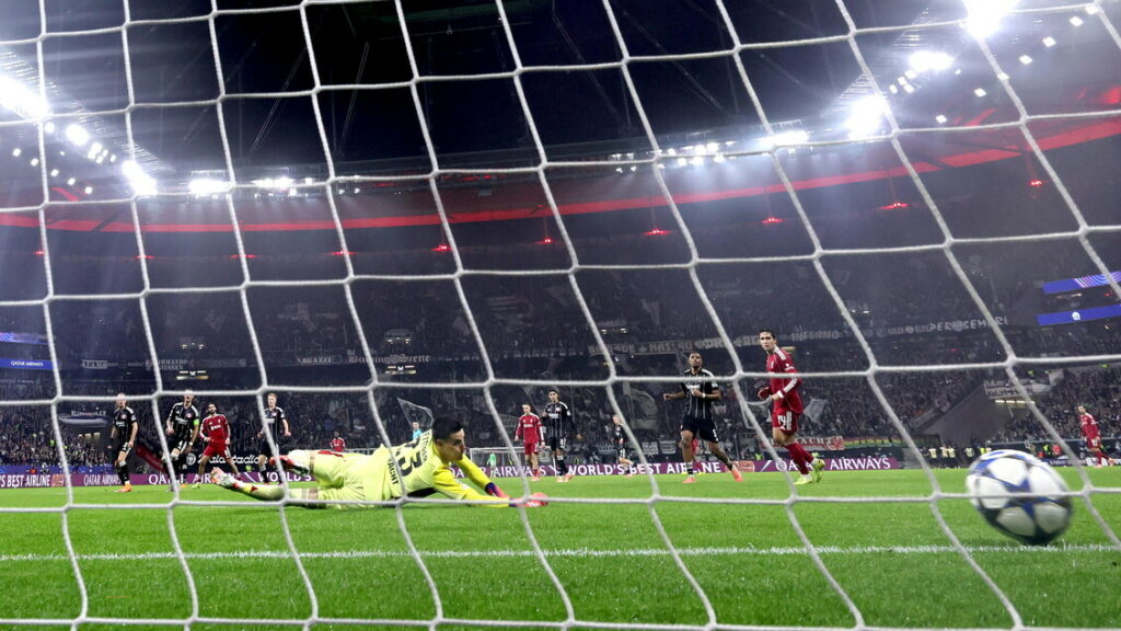 Champions: 71 gol in 18 partite, e' giornata record - Calcio
