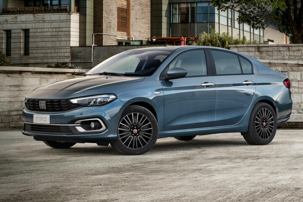 Fiat Tipo addio da metà 2026