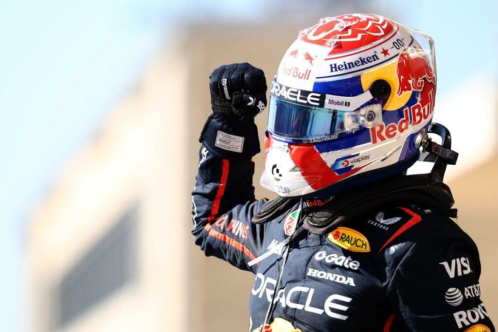 Formula 1. Max Verstappen, passaporto e CV comparsi in una fuga di dati - Formula 1