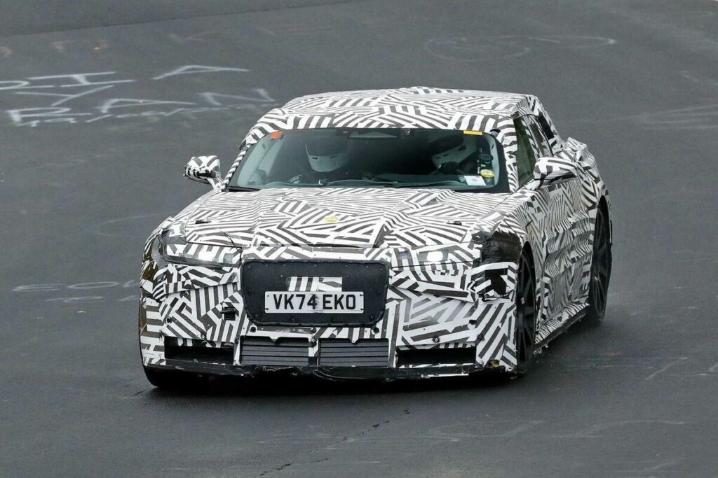 Jaguar Type 00: primi avvistamenti al Nürburgring per la nuova Gran Turismo elettrica del marchio britannico - News