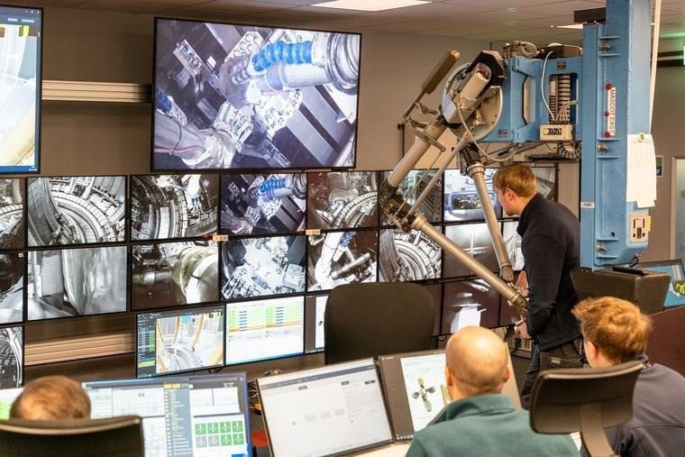 Jet, Il Reattore da Record Smontato Pezzo per Pezzo: I Segreti del Plasma Jet, Il Reattore da Record Smontato Pezzo per Pezzo: I Segreti del Plasma