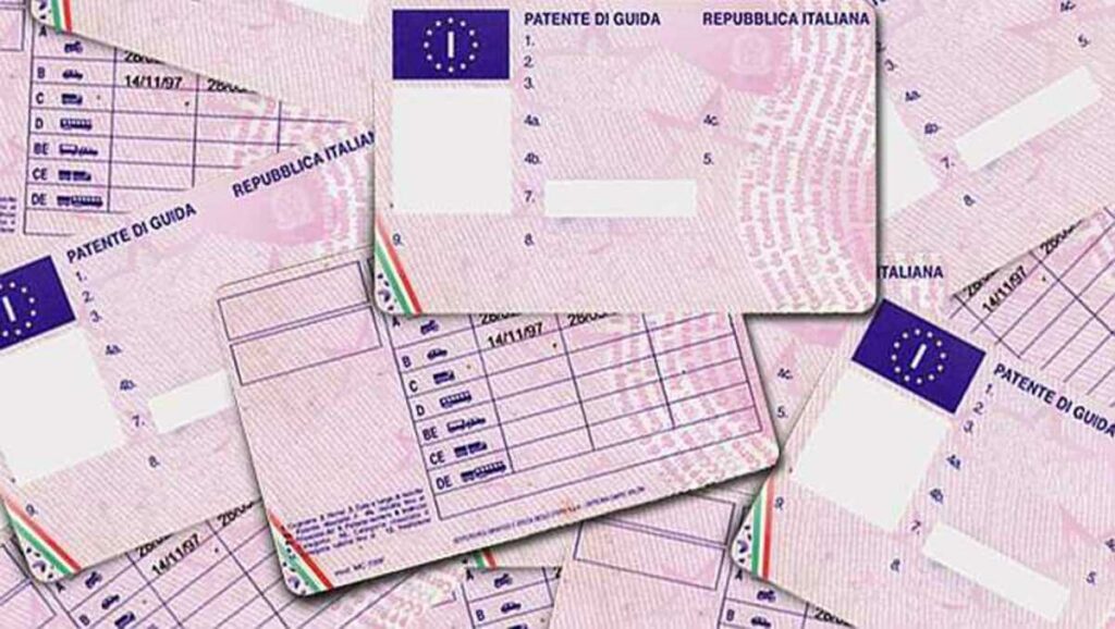 Patente 2024: boom di bocciature, il 37% fallisce l'esame di teoria - News