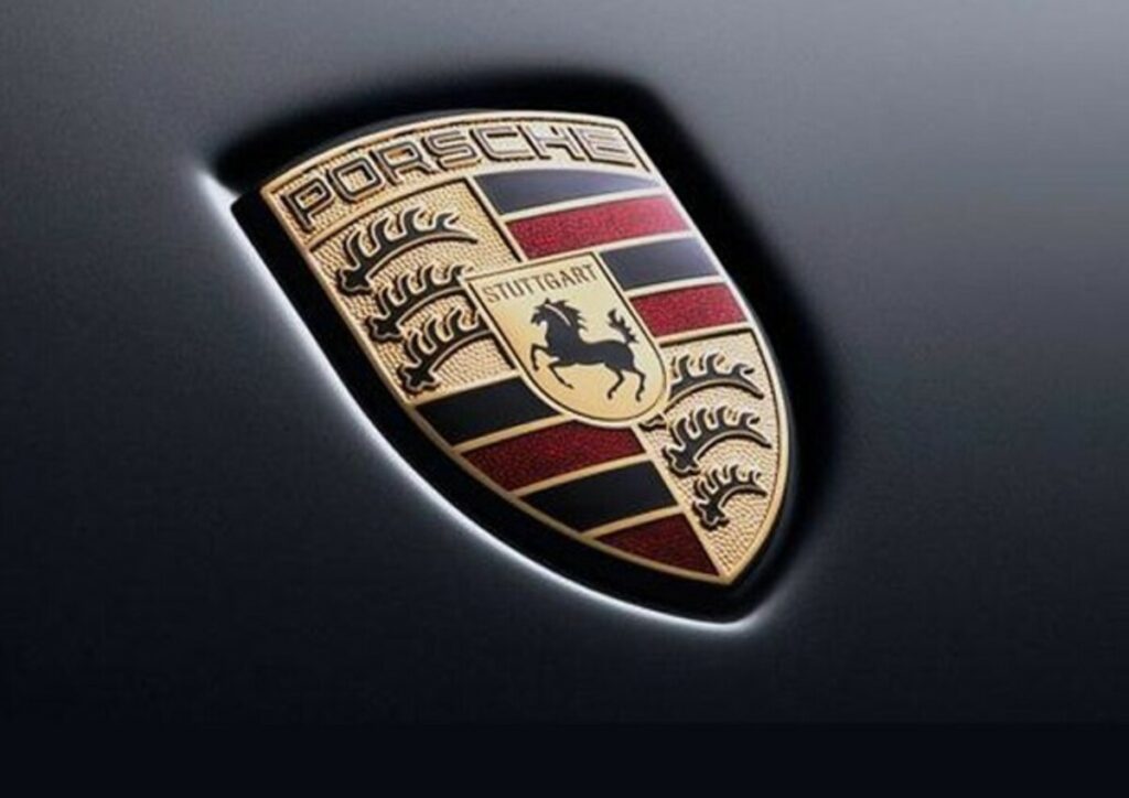Porsche, Blume lascia la guida: ex-CEO McLaren Leiters favorito per la successione - News