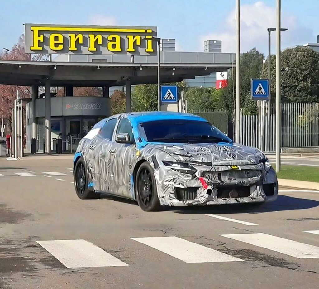 Ricaricare una Ferrari in 12 minuti? Per Mercedes si può fare - News