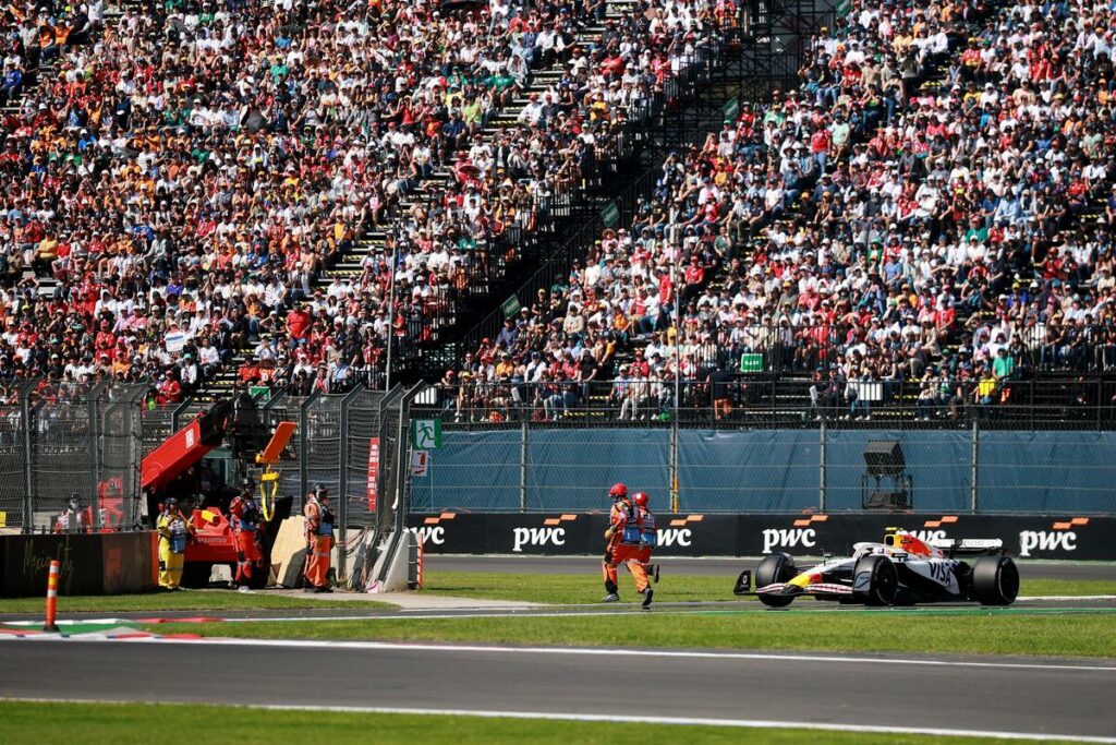 Tragedia sfiorata al GP del Messico 2025: Lawson furioso via radio - Formula 1