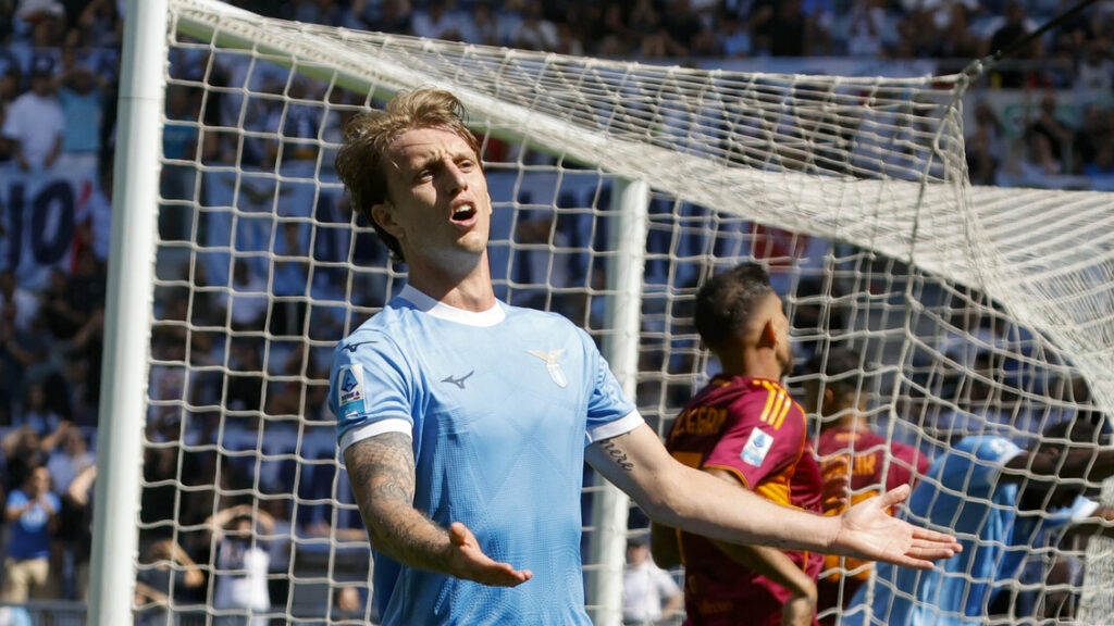 Calcio: Lazio; Rovella 'dolore è tornato, costretto ad operarmi' - Calcio
