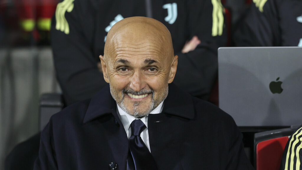 Esordio ok per Spalletti, la Juve passa 2-1 a Cremona. Il Como frena il Napoli - Calcio