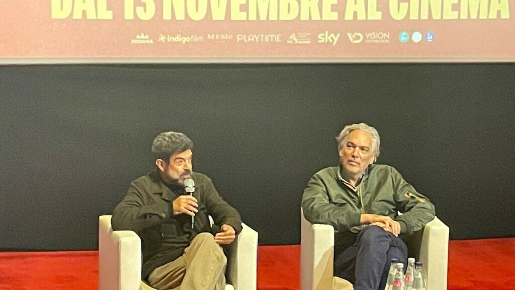 Favino, fondi cinema? Cercato dialogo ma è un monologo – Cinema Favino, fondi cinema? Cercato dialogo ma è un monologo - Cinema
